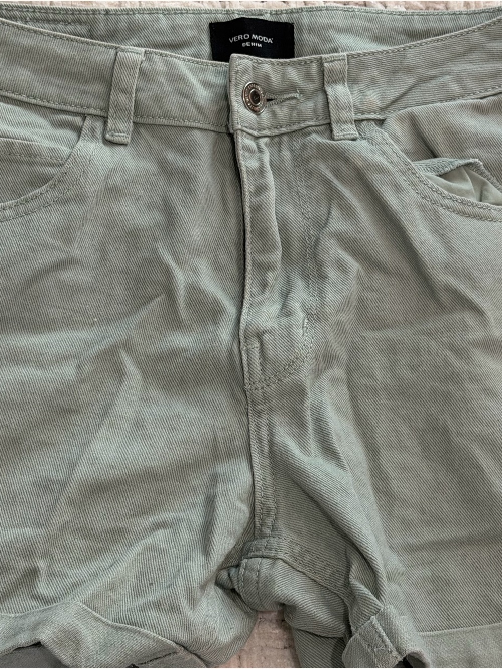 Vero Moda Women’s Light Sage Green Flat Front Shorts